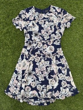 Bardot | Dresses | Bardot Karoline Lace Hourglass Dress In Orchidwht Size 4 | Poshmark Bardot | Dresses | Bardot Karoline Lace Hourglass Dress In Orchidwht Size 4 | Poshmark